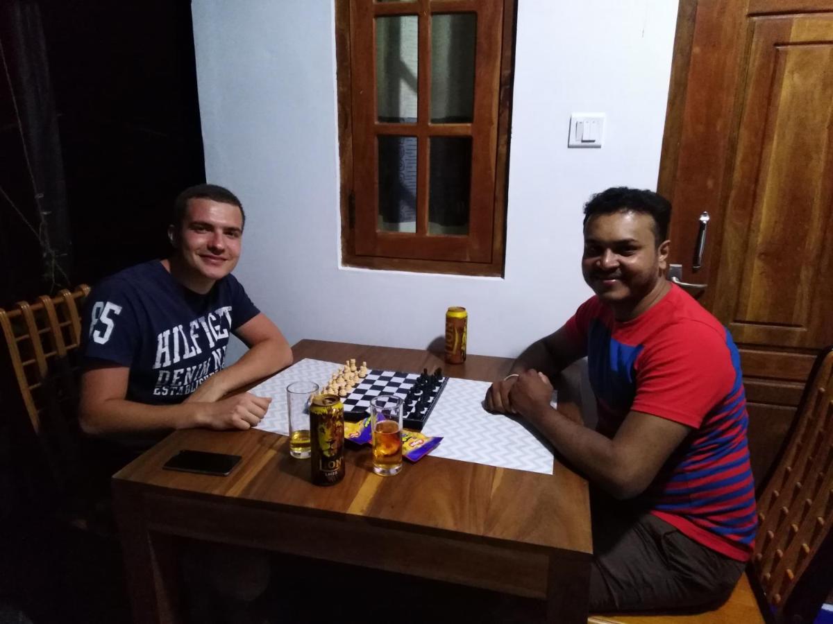 Autumn Home Stay Dambulla Bagian luar foto